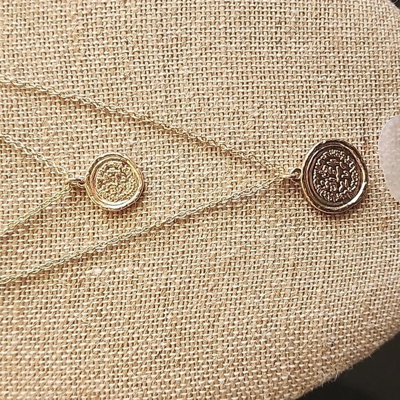 Neck Party 2 necklaces looks like 5! - Picture 2 of 8